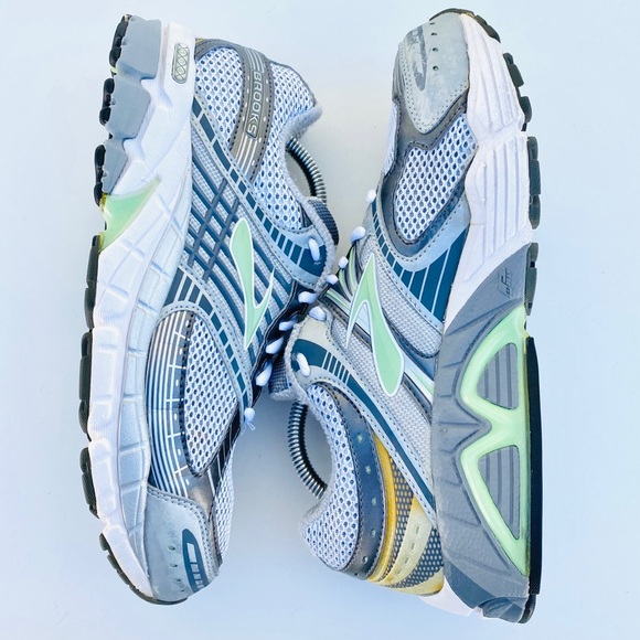 Brooks Ariel MOGO Women's Running Shoes - Picture 5 of 9